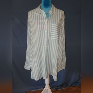 Torrid Long sleeve blouse